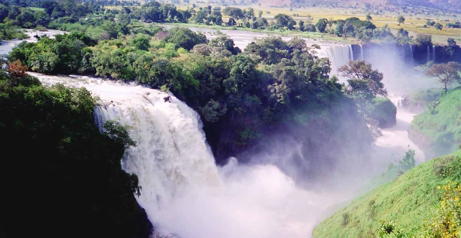 4 Days Blue Nile Falls Safari Tour Ethiopia & Addis Ababa City tour